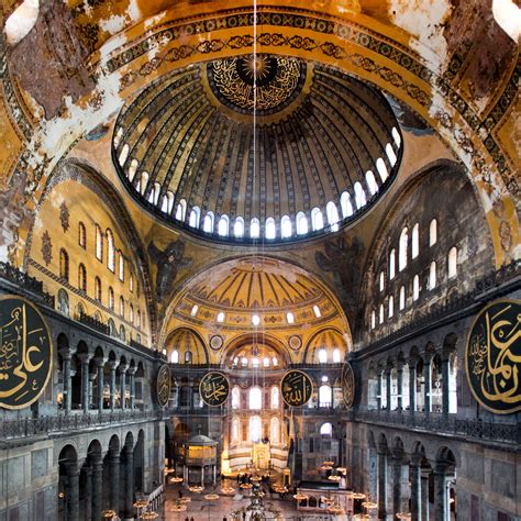 St. Sophia Cathedral: An Architectural Gem Blending Byzantine and Russian Influences!