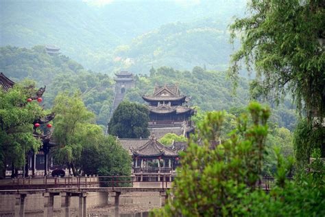 The Ancient City of Jiaojiang:  A Step Back in Time and Architectural Wonder