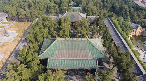 The Famed Guanlin Temple Ruins: Ancient Splendor and Mystical Legends!