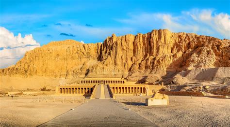  The Valley of the Kings: Unveiling Pharaonic Majesty and Ancient Secrets